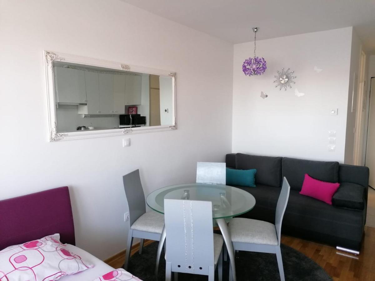 Lanterna Apartment - Free Parking In Garage Zagreb Exterior foto